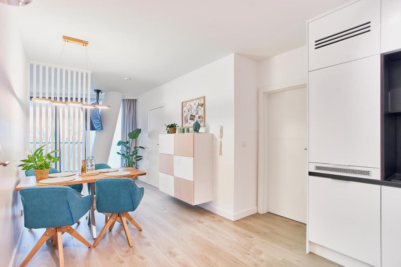 Wave Family Apartment - Sea View Miedzyzdroje Eksteriør bilde